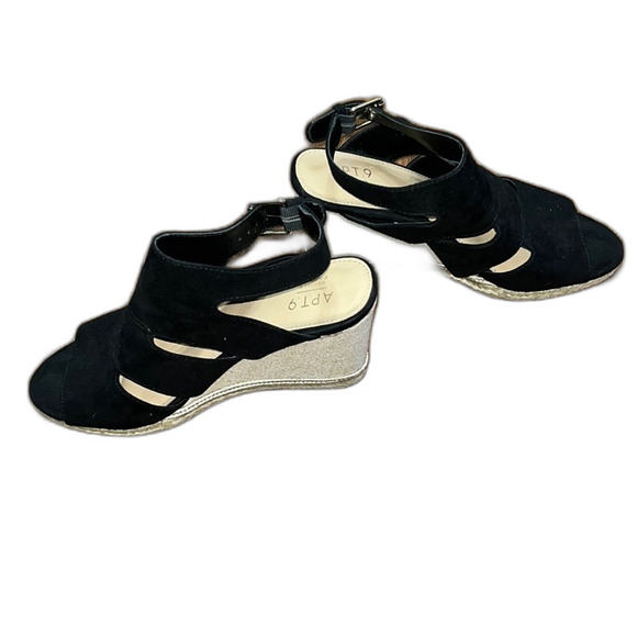 Women’s APT. 9 defined comfort open toe black suede wedge espadrilles summer - Picture 2 of 5